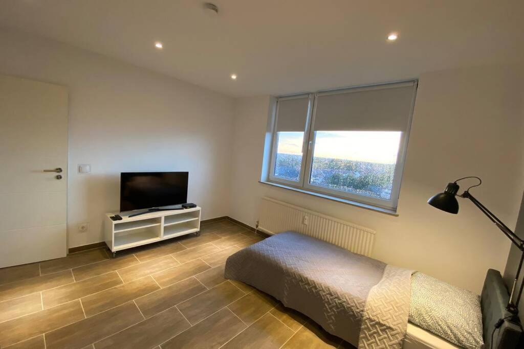 Duisburg Von Oben 3,5 Zimmer 8.Og Frisch Saniert Ngoại thất bức ảnh